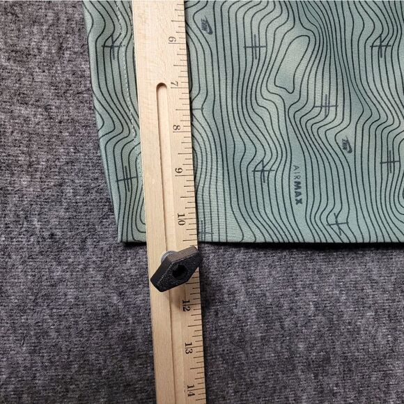 Nike Air Max All Over Print Men's Size L Shorts Grey Black DO7243-013 - Picture 8 of 10